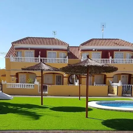 Macerana 1, Torreta Iii, Holiday home *